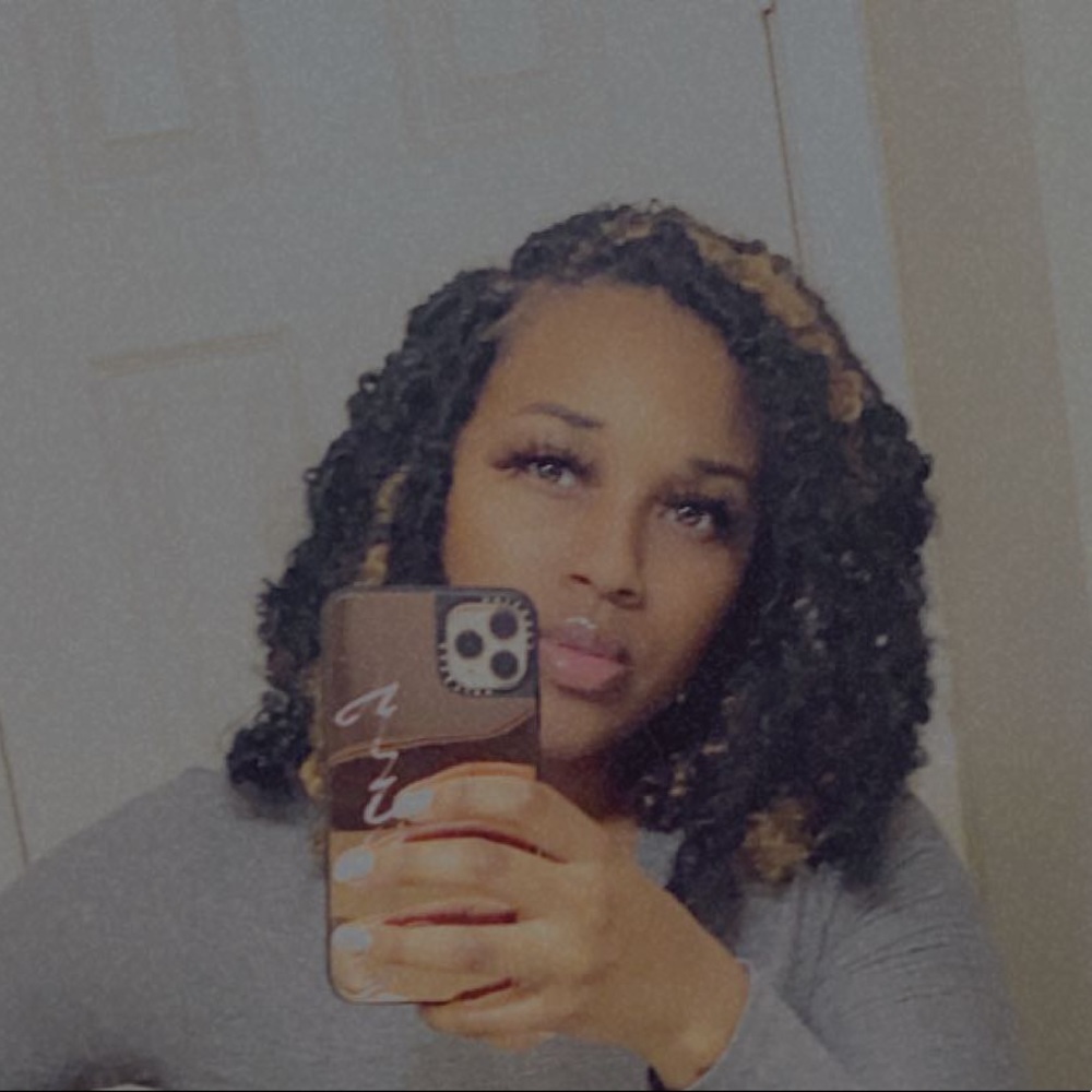 Meet your Posher, Destiny